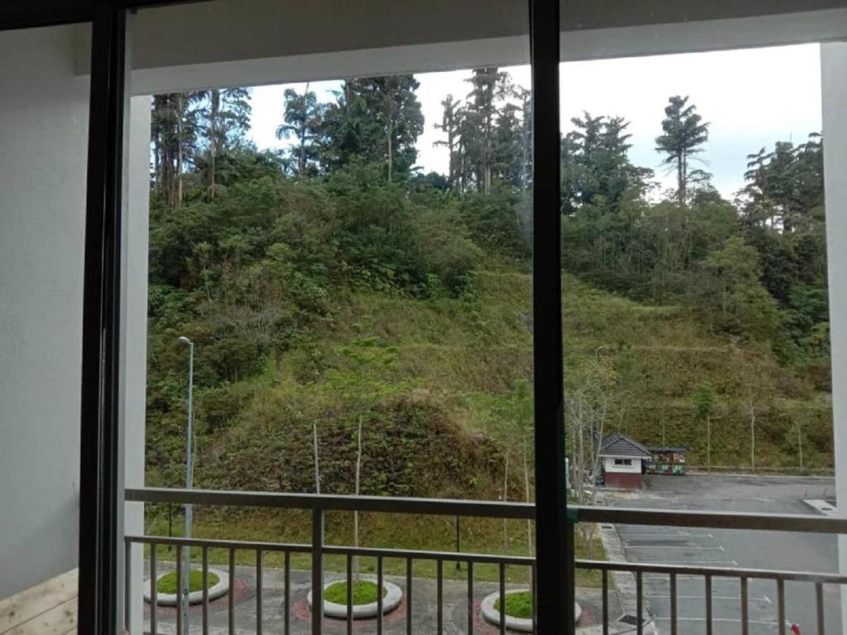 Galina Somersquare Goldenhills Aprt Pasar Malam Cameron Highlands Brinchang Exterior photo
